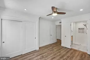 6 Plz de Las Flores, Freehold, NJ 07728 - Photo 24