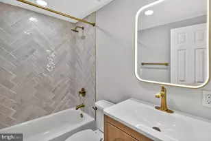 314 Hillside Dr, Neptune, NJ 07753 - Photo 24