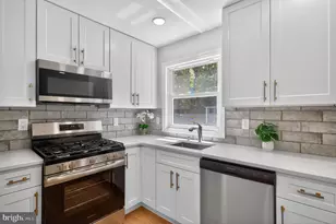 314 Hillside Dr, Neptune, NJ 07753 - Photo 10