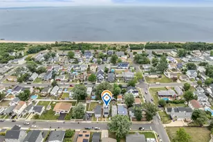 79 Ideal Ave, Middletown, NJ 07748 - Photo 2