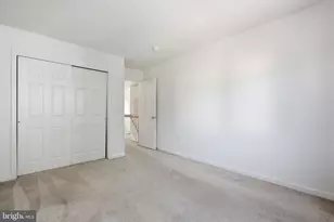 25 Brittany Ct, Middletown, NJ 07748 - Photo 26