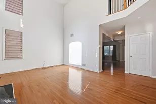 25 Brittany Ct, Middletown, NJ 07748 - Photo 12