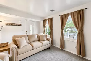 209 Main St, Keyport, NJ 07735 - Photo 32