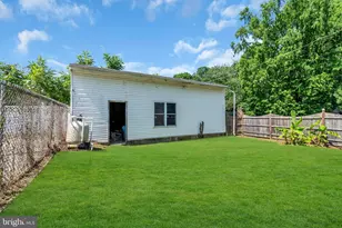 126 S Main St, Allentown, NJ 08501 - Photo 36