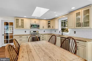 126 S Main St, Allentown, NJ 08501 - Photo 14