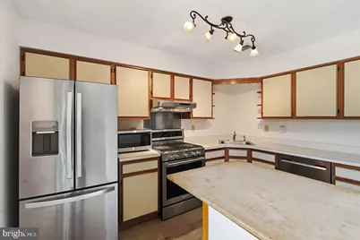13 Stuart Drive, Manalapan Township, NJ 07726 - Photo 18