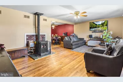 7 Chambers Road, Millstone Township, NJ 08510 - Photo 4