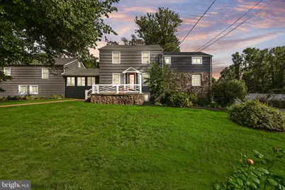 543 Old York Road, Allentown, NJ 08501 - Photo 2