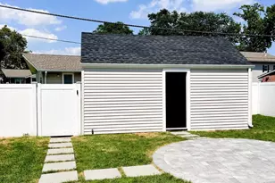 1609 6th Ave, Neptune Township, NJ 07753 - Photo 2