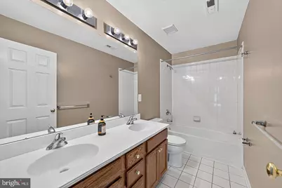 25 Brittany Court, Atlantic Highlands, NJ 07716 - Photo 30