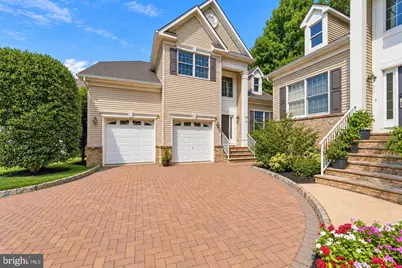 25 Brittany Court, Atlantic Highlands, NJ 07716 - Photo 1