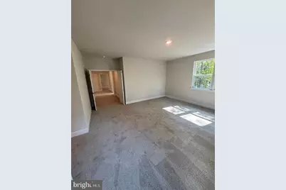102 Goergetown Drive, Freehold, NJ 07728 - Photo 14
