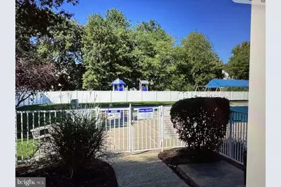 401 Yorkshire Place, Morganville, NJ 07751 - Photo 24