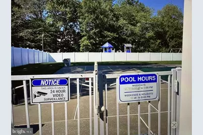 401 Yorkshire Place, Morganville, NJ 07751 - Photo 22
