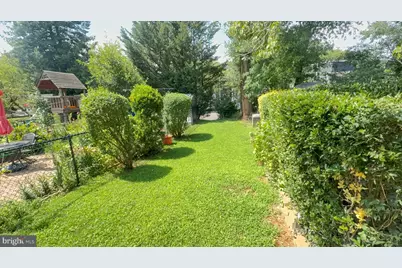 27 Barker Avenue, Eatontown, NJ 07724 - Photo 10