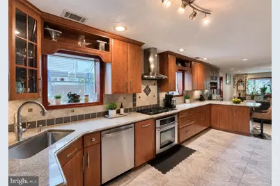 209 Main Street, Keyport, NJ 07735 - Photo 6