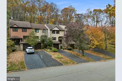 97 Continental Rd, Morris Plains, NJ 07950 - Photo 6