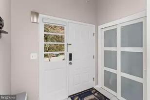 97 Continental Rd, Morris Plains, NJ 07950 - Photo 10