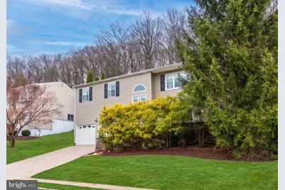 54 Highview Terrace, Dover, NJ 07801 - Photo 1