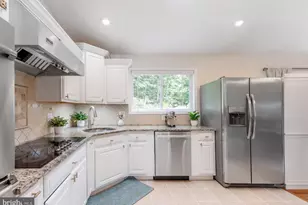 54 Highview Terrace, Dover, NJ 07801 - Photo 6