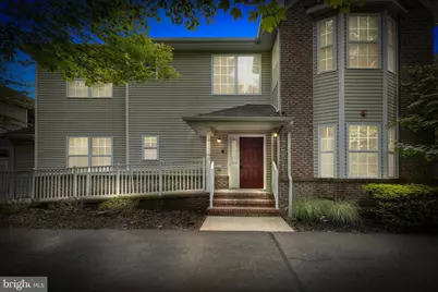 107 Forest Drive, Piscataway Township, NJ 08854 - Photo 2