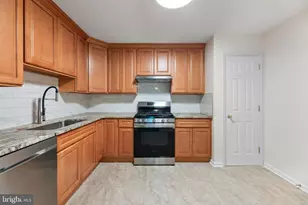 107 Forest Dr, Piscataway Township, NJ 08854 - Photo 16