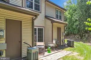 1111 Hickory Ct, Monmouth Junction, NJ 08852 - Photo 34