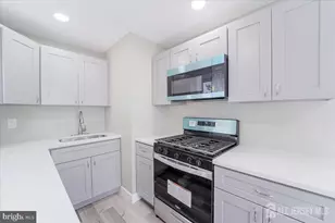 951 Amboy Ave, Edison, NJ 08837 - Photo 8