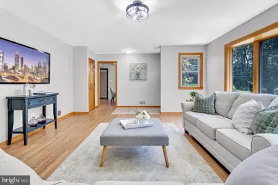 174 Hardenburg Lane, Milltown, NJ 08850 - Photo 4