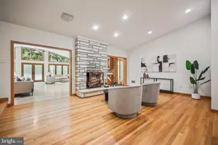 29 Remington Dr, Edison, NJ 08820 - Photo 22