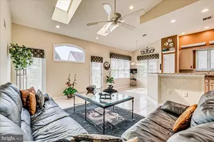 136 Birmingham Ln, Monroe Township, NJ 08831 - Photo 24