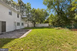 5 Waverly Dr E, Edison, NJ 08817 - Photo 22