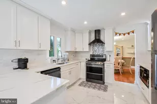 9 Haypress Rd, Dayton, NJ 08810 - Photo 10