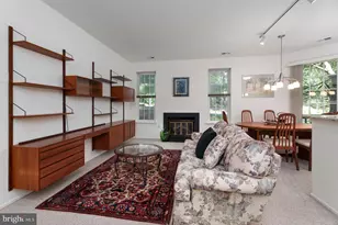 4031 Bayberry Ct, Monmouth Junction, NJ 08852 - Photo 10