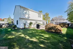 29 Liberty Dr, Dayton, NJ 08810 - Photo 8