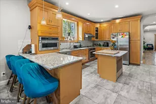 16 Emmett Ave, Perth Amboy, NJ 08861 - Photo 22