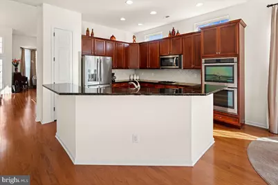 9 Bellingham Drive, Kendall Park, NJ 08824 - Photo 14