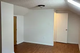 304 Hampshire Dr, Plainsboro Township, NJ 08536 - Photo 4