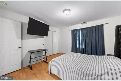 80 Larch Avenue, New Brunswick, NJ 08901 - Photo 16