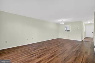 21 Regal Dr, Monmouth Junction, NJ 08852 - Photo 12