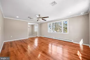 137 Plymouth Ln, Monroe Township, NJ 08831 - Photo 14