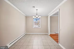 137 Plymouth Ln, Monroe Township, NJ 08831 - Photo 12