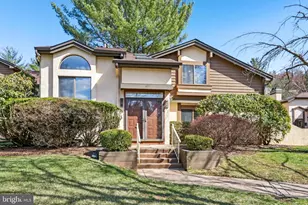 627 Sayre Dr, Princeton, NJ 08540 - Photo 2