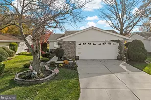 264 Glen Rd, Monroe Township, NJ 08831 - Photo 2