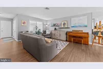 264 Glen Road, Monroe Township, NJ 08831 - Photo 8