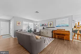 264 Glen Rd, Monroe Township, NJ 08831 - Photo 8