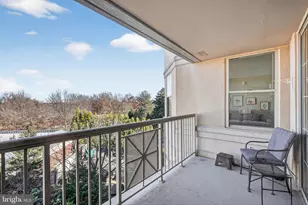 2428 Windrow Dr, Princeton, NJ 08540 - Photo 4