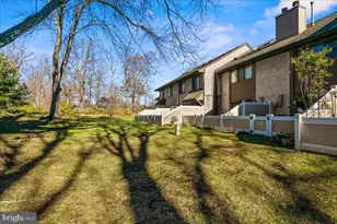 60 Hampshire Dr, Plainsboro Township, NJ 08536 - Photo 40