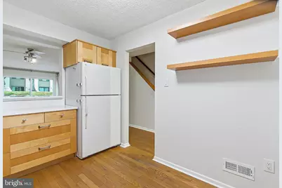 60 Hampshire Drive, Plainsboro Township, NJ 08536 - Photo 6