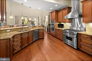 12 Hardwick Dr, Kendall Park, NJ 08824 - Photo 16